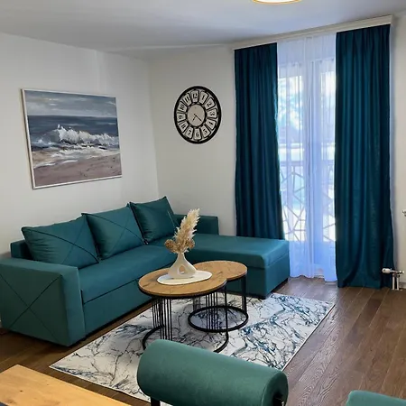 Aria アパート ヤホリナ